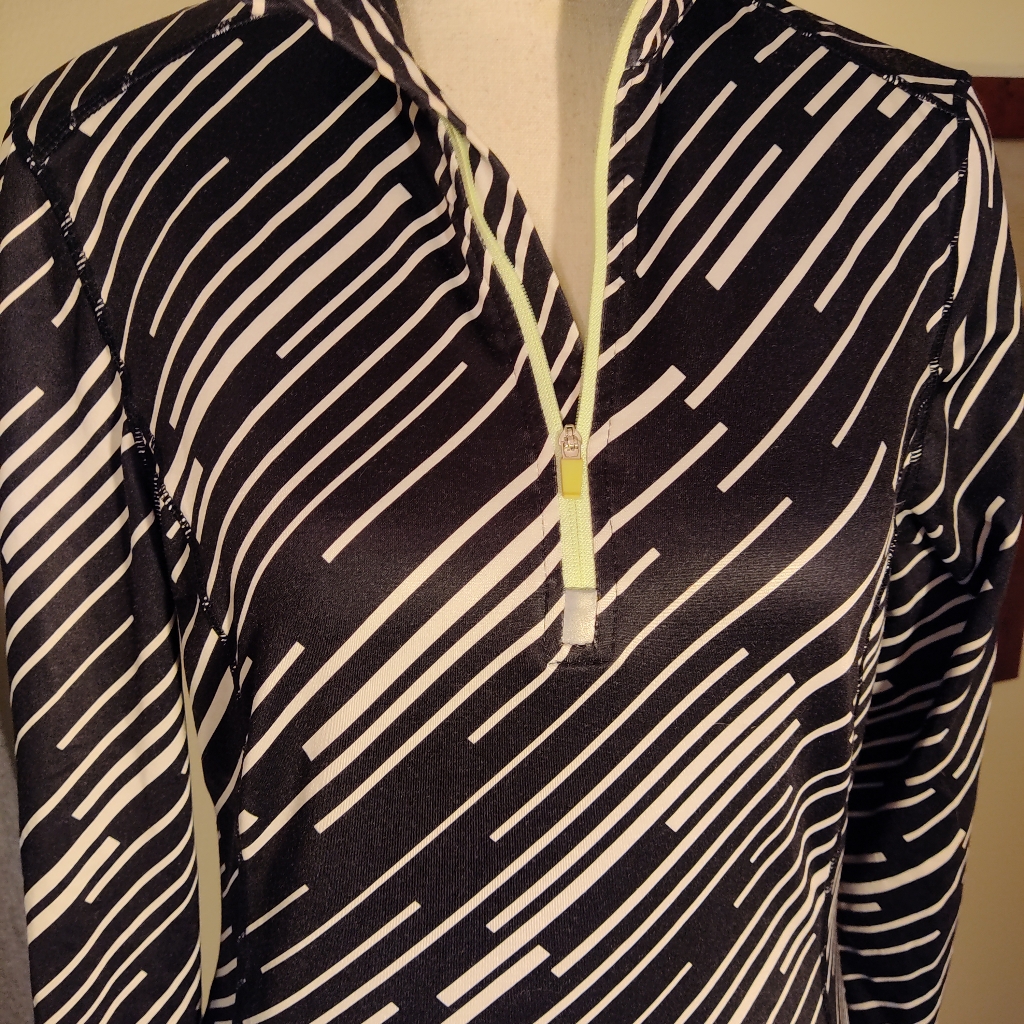 Sports 3/4 Zip Light Fleece Top